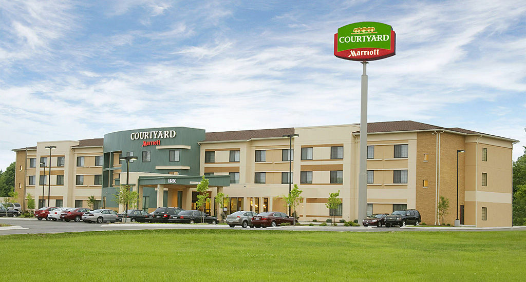 Courtyard By Marriott Lafayette Hotel Exterior foto
